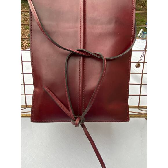 Luxury Oxblood Brown Leather Double Wine Bottle Carrier 15 inches tall EUC - Picture 4 of 12